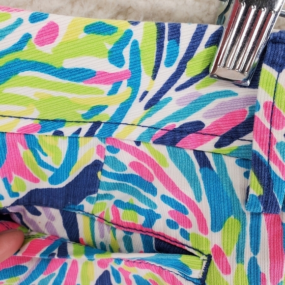 Lilly Pulitzer Walsh Shorts Womens 0 30x3 Palm Reader Pink Blue White Multi - Picture 12 of 13